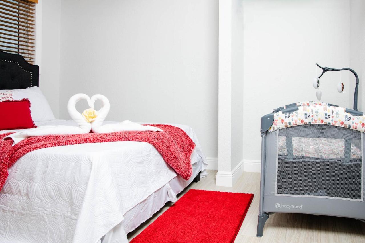 Sheer Bliss Beachview Apt #2 George Town Extérieur photo